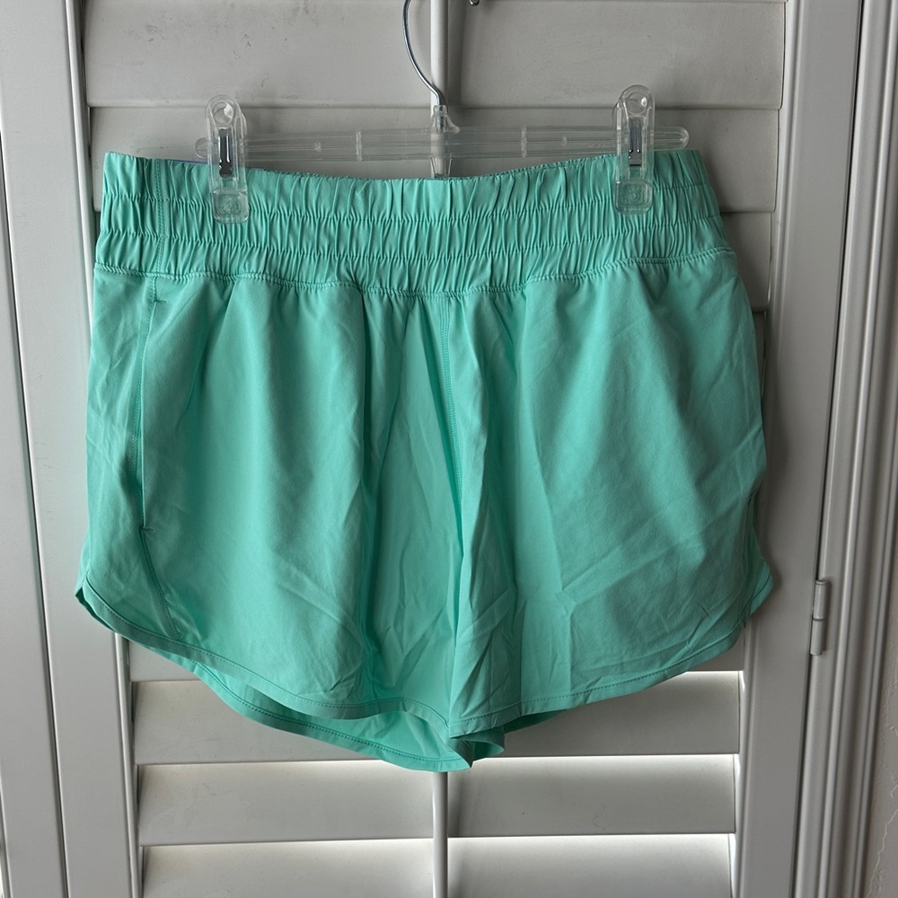 Members Mark seafoam green active shorts